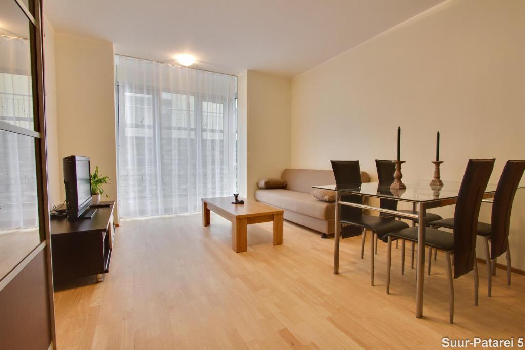 Daily Apartments - Ilmarine/Port تالين الغرفة الصورة